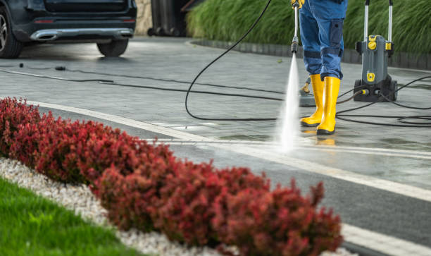 Best Garage Pressure Washing  in Uniondale, NY